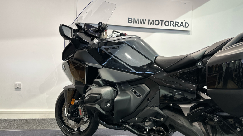 BMW R1300 RT LE (25MY)